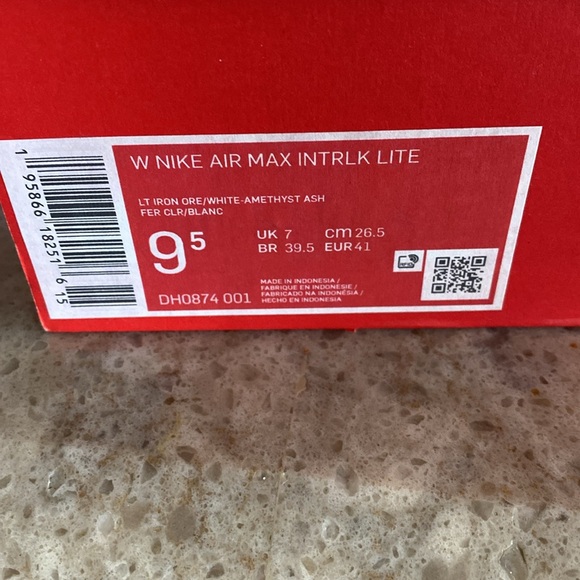 Women Nike Air Max Interlock lite - Picture 7 of 7